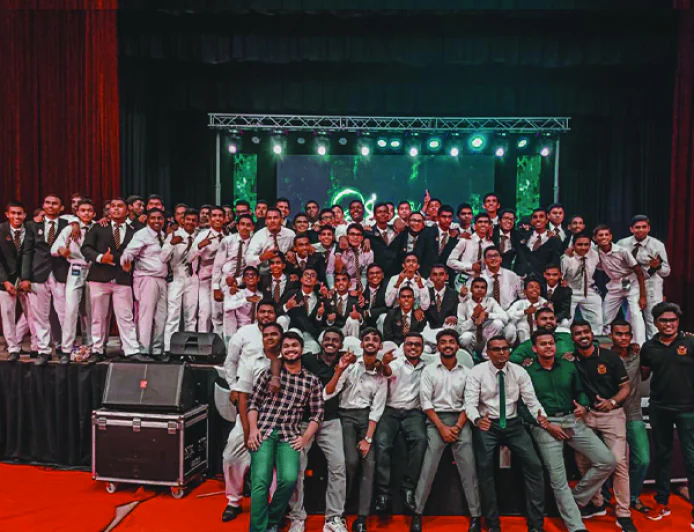 දශක දෙකක 'නින්නාද' අභිමානය.