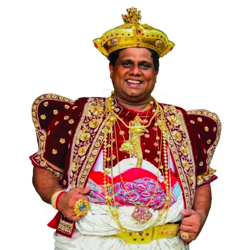 ඉතිහාසයේ වැඩිම කාලයක් දළදා මැදුරේ දියවඩන නිලමේ ප්‍රදීප් නිලංග දෑළ