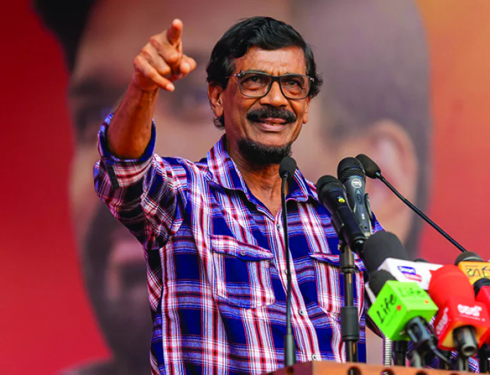 ටිල්වින්ගේ හතුරා පැමිණ ඇති වගයි...