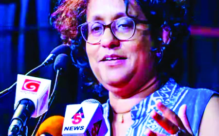 විරෝධතා හමුවේ අධ්‍යාපන ප්‍රතිසංස්කරණ වසරකින් කල්යයි