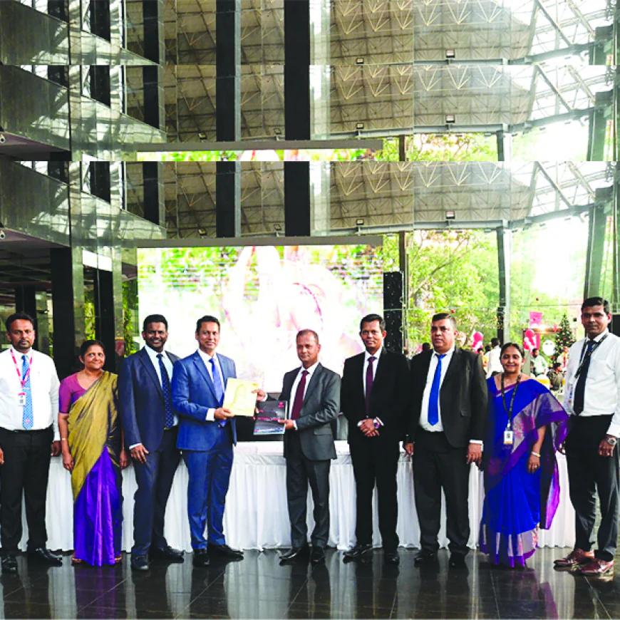 ඉන්ද්‍රා ට්‍රේඩර්ස්, අත්වැල‍ට ලංකා බැංකුවේ හයිය...