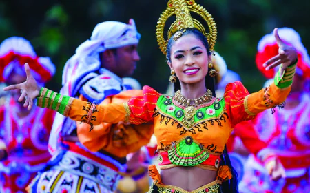 "ගොඩනඟමු ශ්‍රී ලංකා" තේමාව යටතේ   නව ආර්ථික සහ සමාජීය   පරිවර්තනයක් ඉල්ලයි