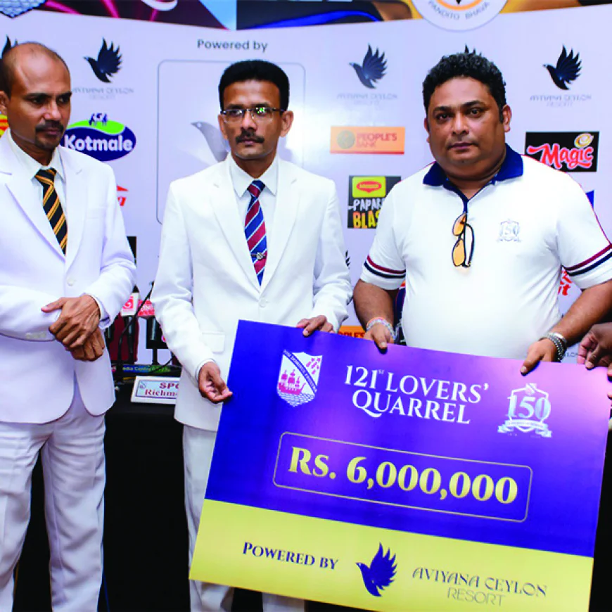 අවියානා සාදර අනුග්‍රාහයෙන් ආදරවන්තයින්ගේ සටන ඇරඹේ.